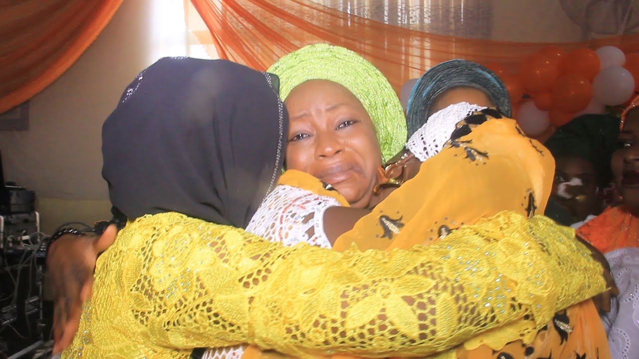 Veteran Singer, Alh.Sheidat Fatimah Aljafariyah In Tears As Her Friends Throw A Surprise Birthday