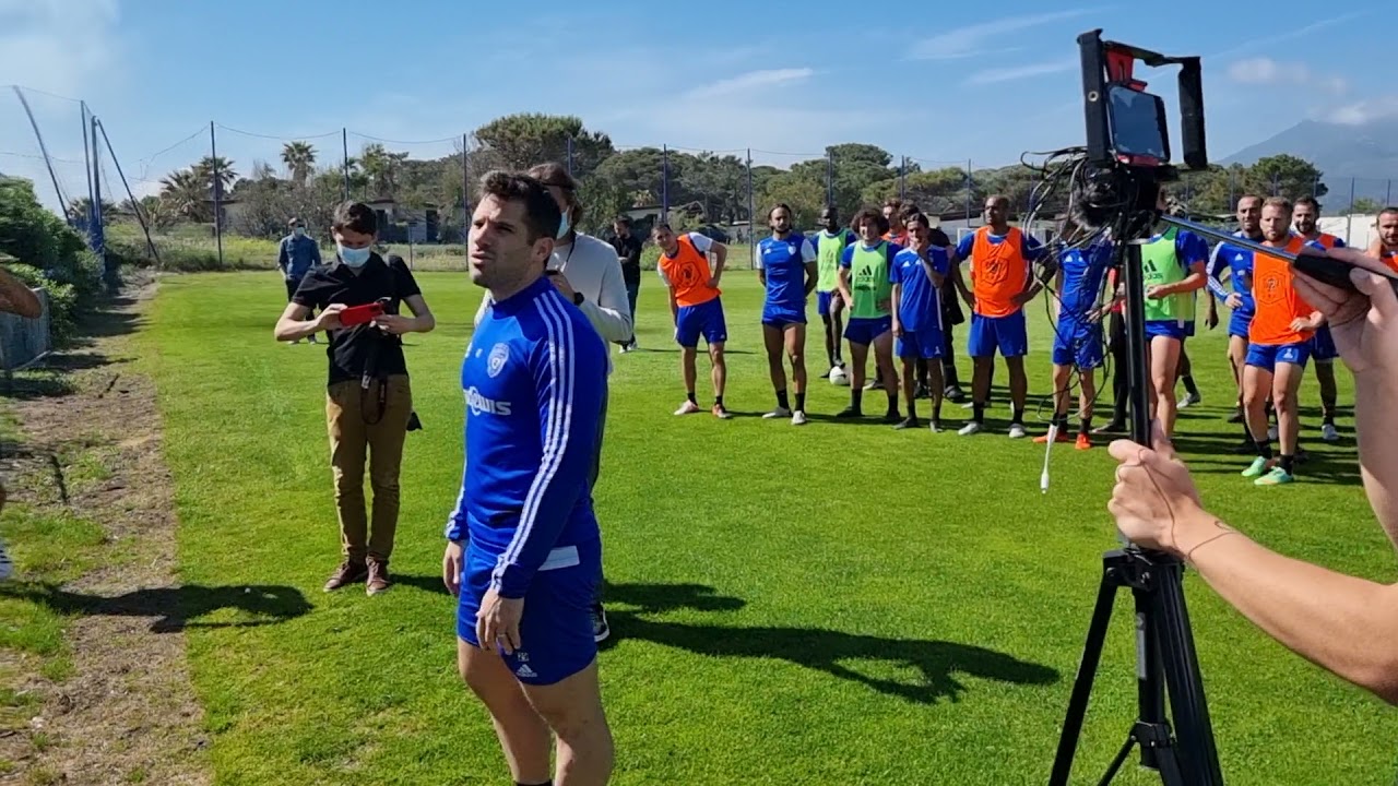 Mobilisation des supporters du SC Bastia avant le match à Quevilly-Rouen