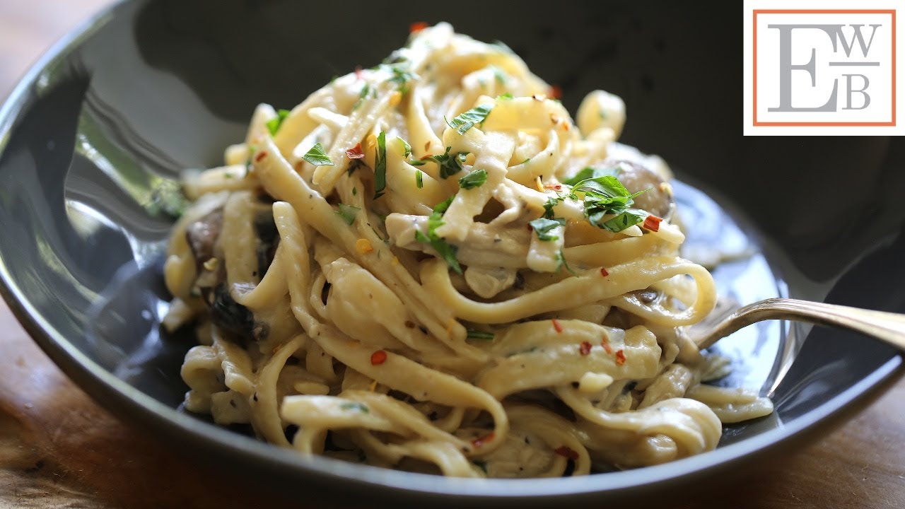 Chicken Fettuccine Alfredo