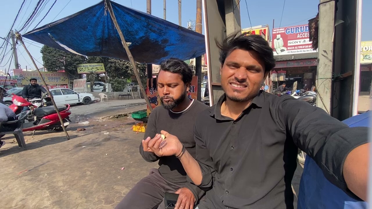 New funny 🤣 boy lunch in market 