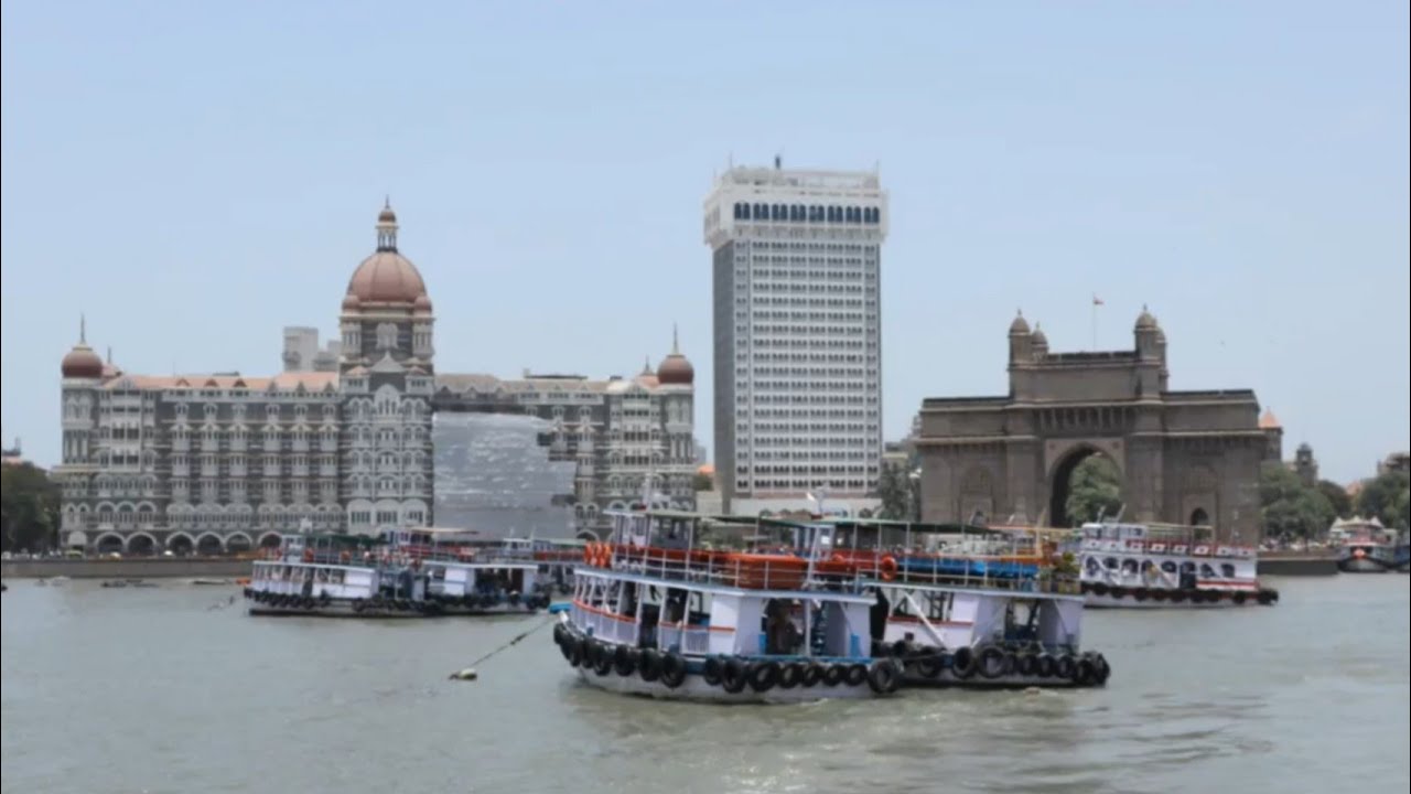 Mumbai Darshan - Ferry Boat Ride In Arabian Sea : Gateway of India, Taj Mahal Hotel and Other Ships