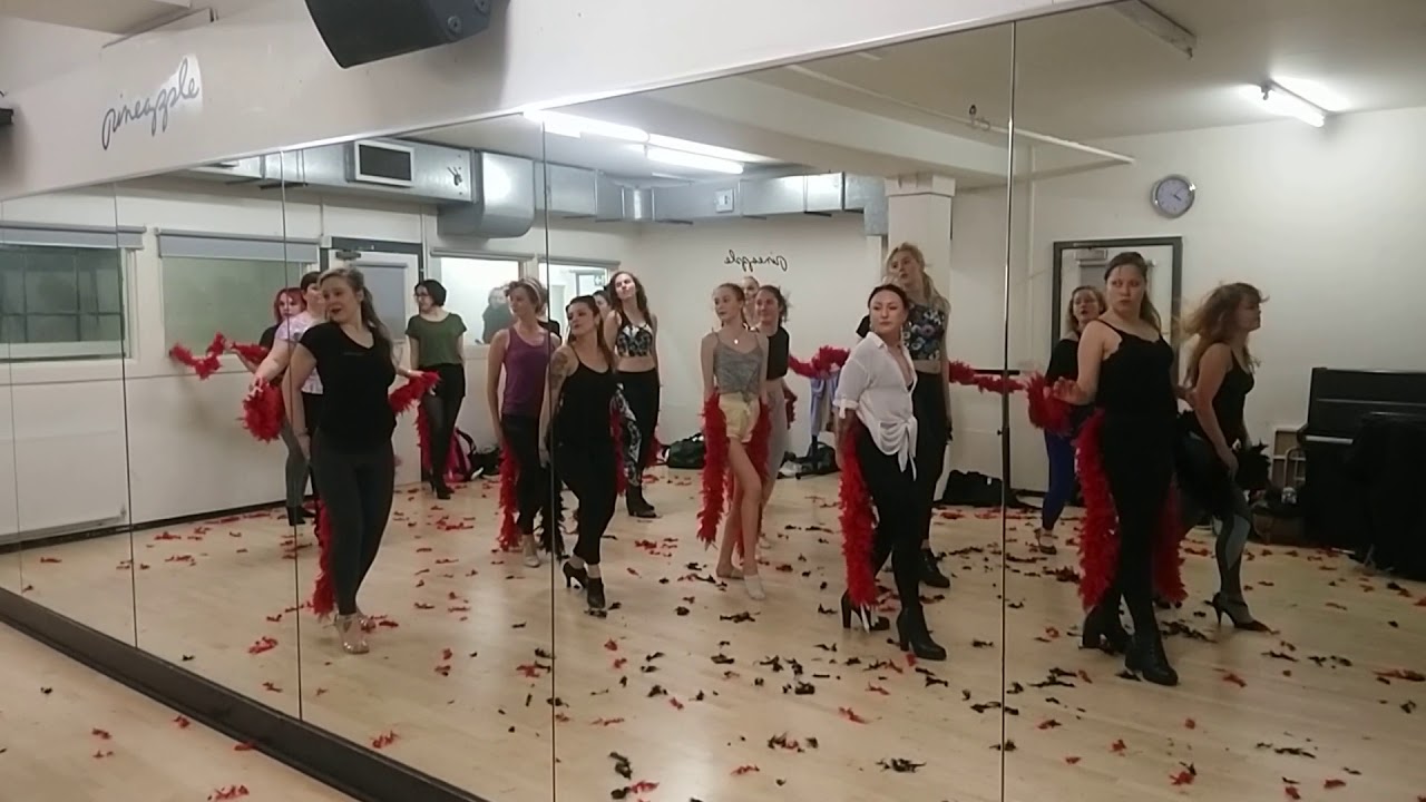 'Do You Love Me' - Cheek of It! Drop in class