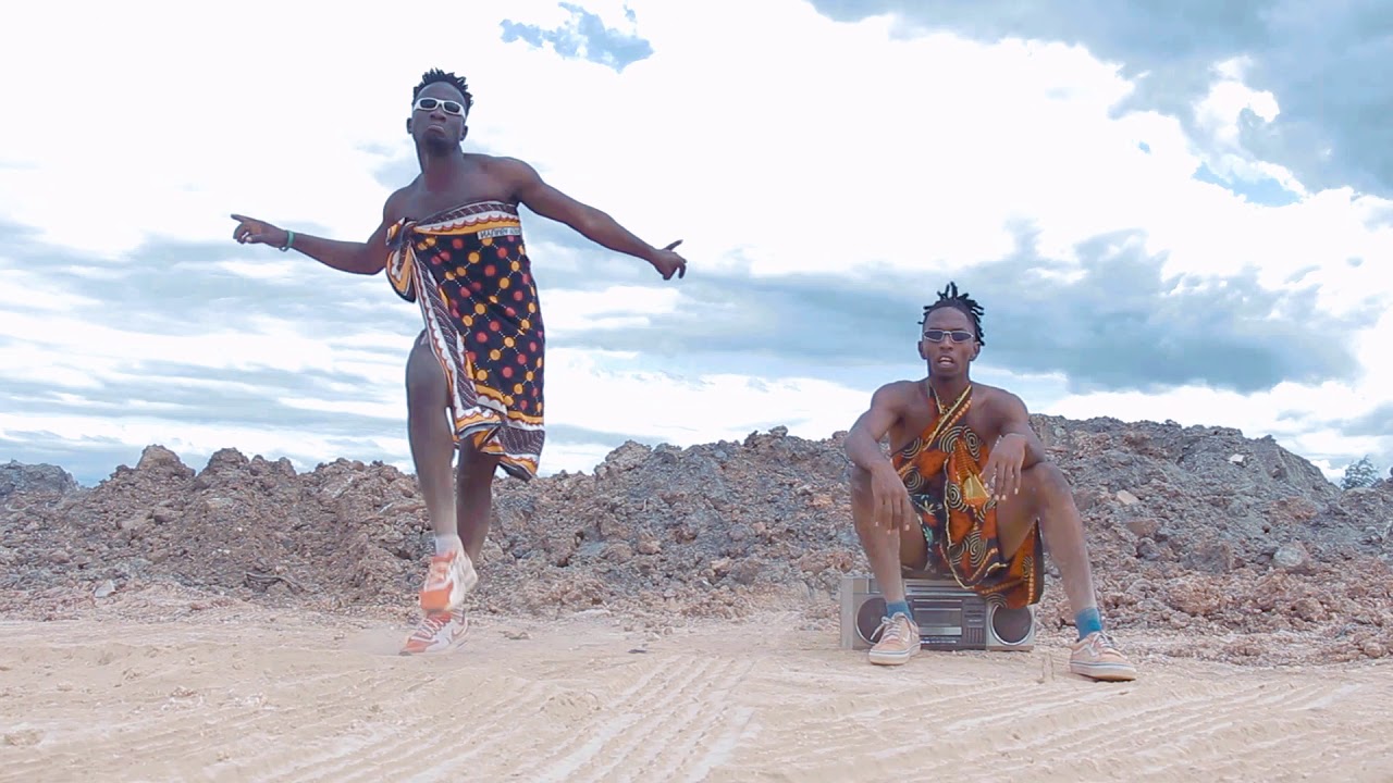 DJ maphorisa iwalk ye phara (OFFICIAL VIDEO DANCE BY AFRICAN__KIDS)