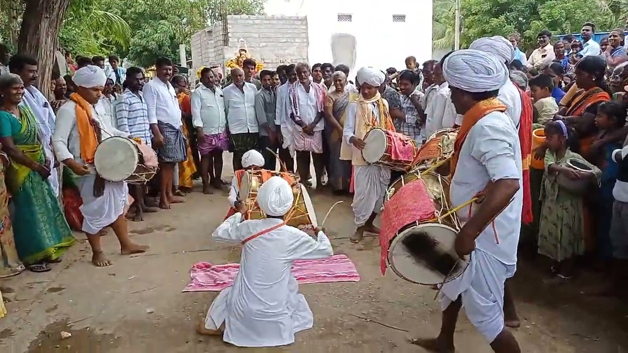 ఉరుముల గోవర్ధన కొడిమిగ్రామం అనంతపురంజిల్లా