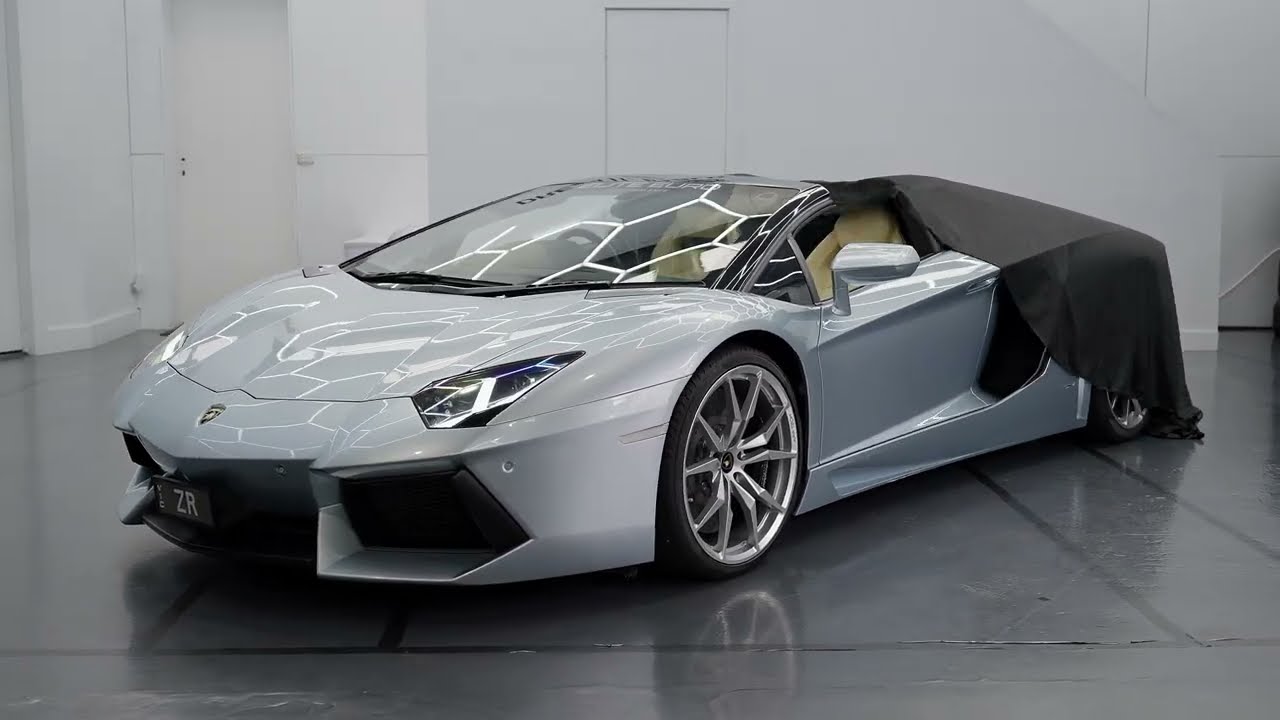 LAMBORGHINI AVENTADOR LP700-4 ROADSTER - STAGE 1 - TITANIUM AKRAPOVIC