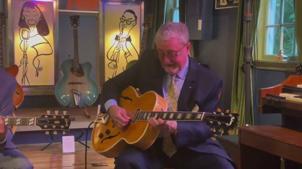 Martin Taylor plays Charlie Christian's ES 250 at the Jazz Loft in Stone