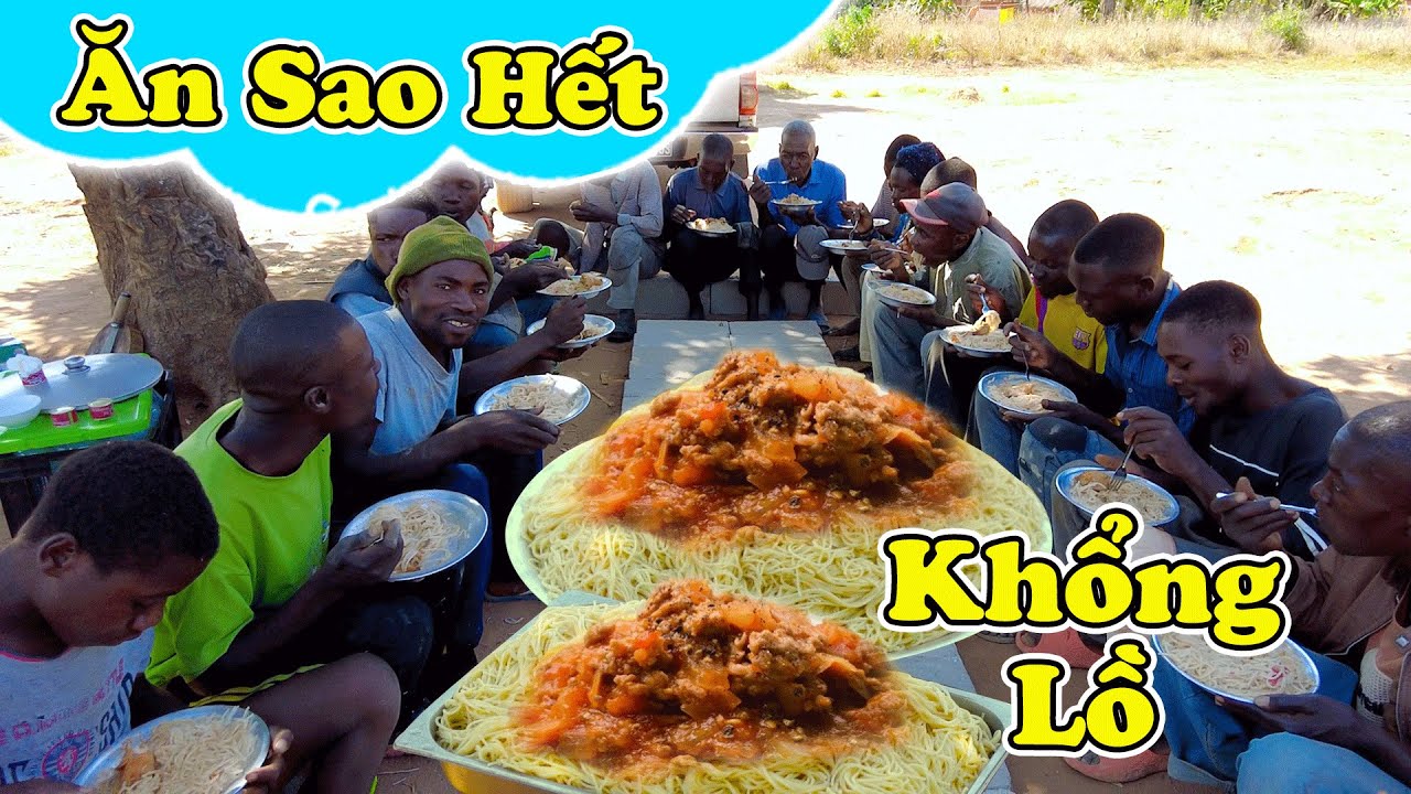 Đông Paulo || Đại Tiệc Mỳ Ý Siêu To Khổng Lồ Thiết Đãi Đội Xây Dựng