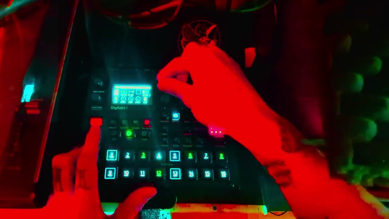 (MENTAL TEKNO LIVE) / Machine Education pt 3 - TekeT / Digitakt ii Liveset Improvisation