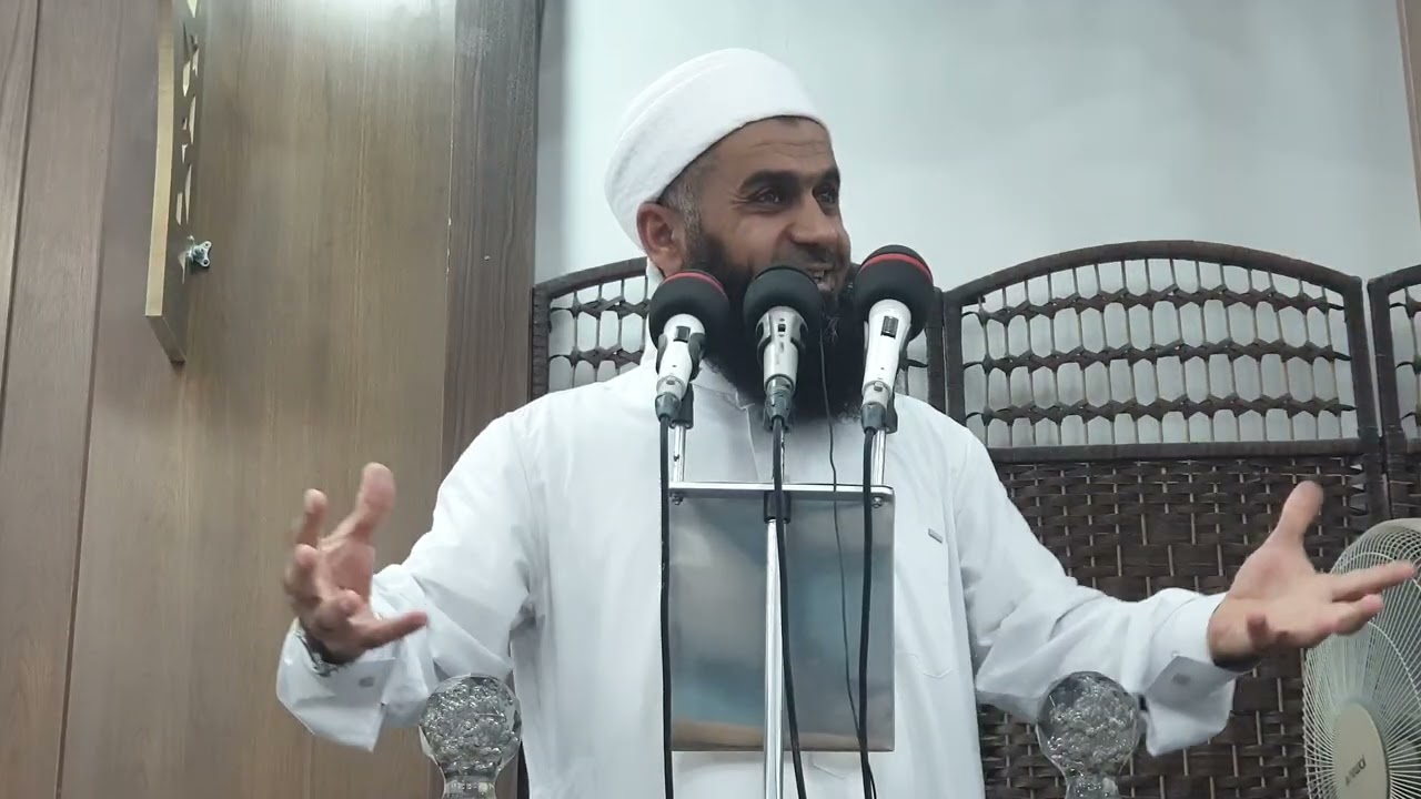 السعداء يعيشون حياة القلوب وليس حياة الأبدان   ٢٠٢٥/١٠/٢٤ 
