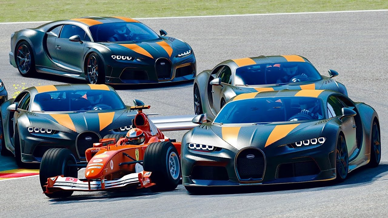 Ferrari F1 2004 vs Bugatti Chiron SS 300+ at Spa GP