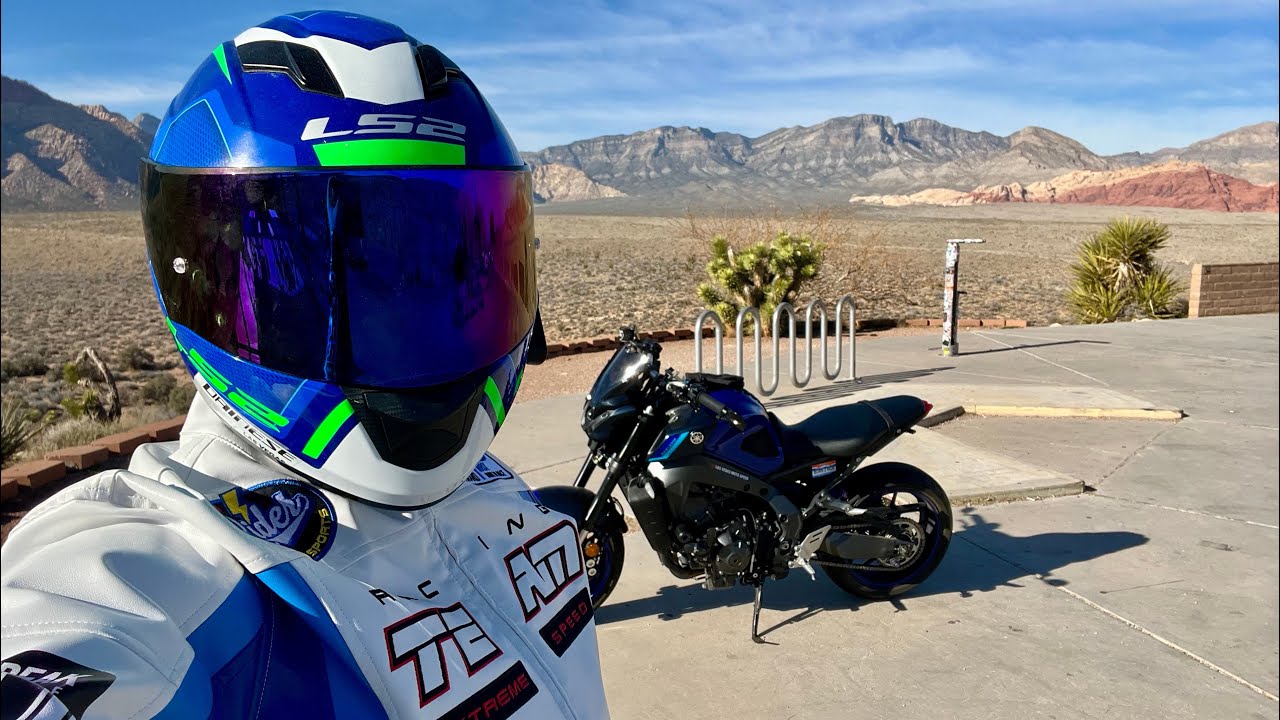 First Ride of the Year 2026 Red Rock Canyon 🏍️🇺🇸🇺🇸❤️