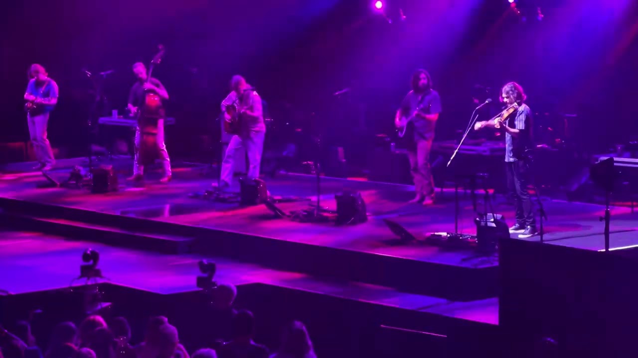 Billy Strings ‘Fire Line’ at Fiserv Forum in Milwaukee, WI USA - 8.8.25