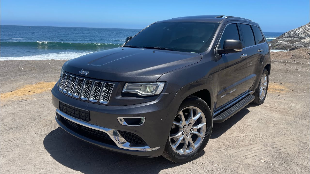 JEEP GRAND CHEROKEE SUMMIT AÑO 2015 4x4 @autoskashiquique-mkrmotorsltda