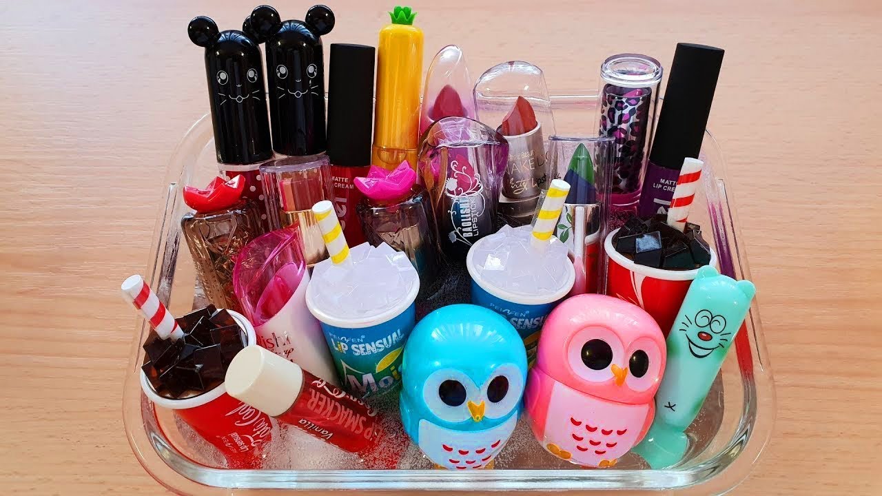 Mixing Makeup into Clear Slime - Lipstick And More