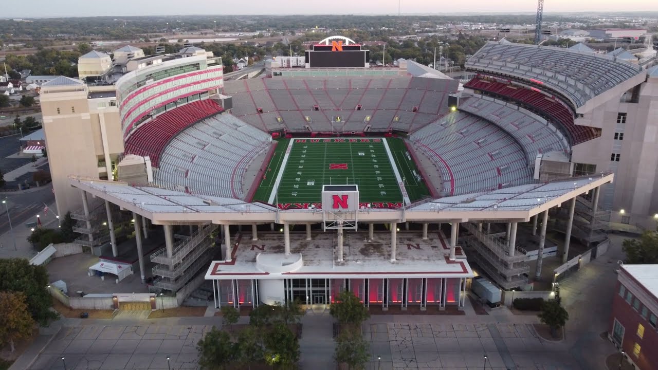 Memorial Stadium - University of Nebraska - Flying North - Drone - Day - 4k