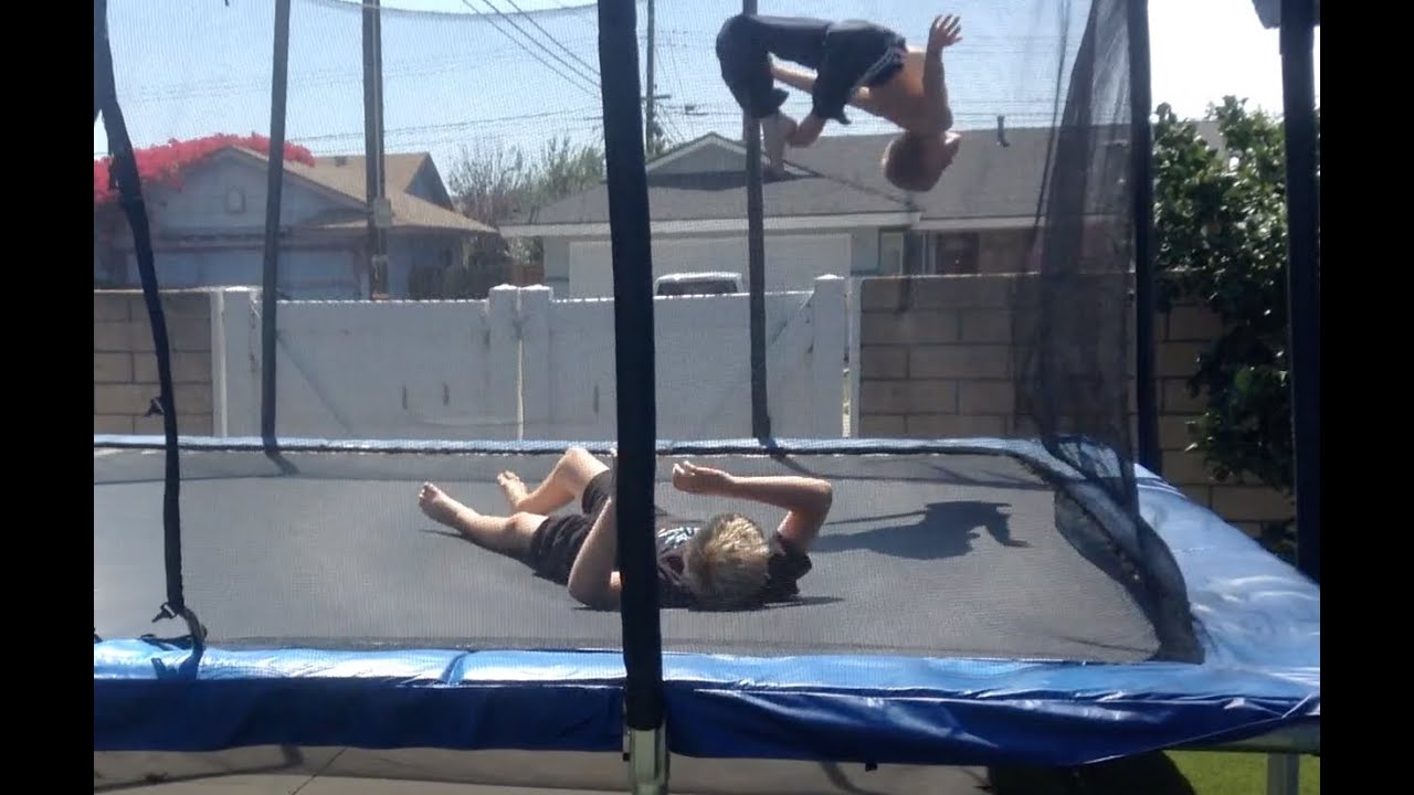 WWE - SUPERSTARS - Chaz Stein vs Gabe Stien vs Jacob Baker [Falls Count Anywhere] (Trampoline)