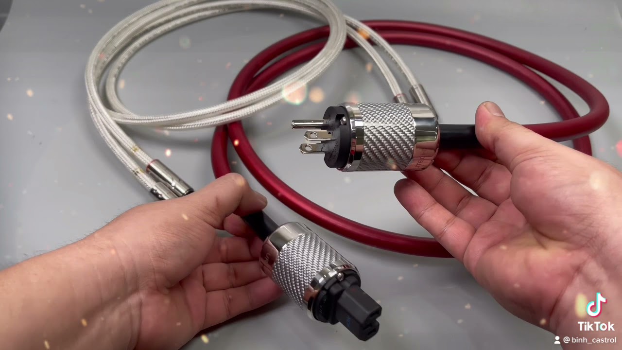 Bộ đ&ocirc;i si&ecirc;u phẩm : D&acirc;y t&iacute;n hiệu Oyaide FTVS 910 | D&acirc;y nguồn Oyaide Vondita