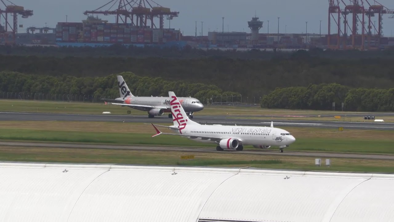 With ATC - Jetstar JQ635 A320 VH-VFJ BNE-AVV takeoff from Brisbane Airport BNE/YBBN