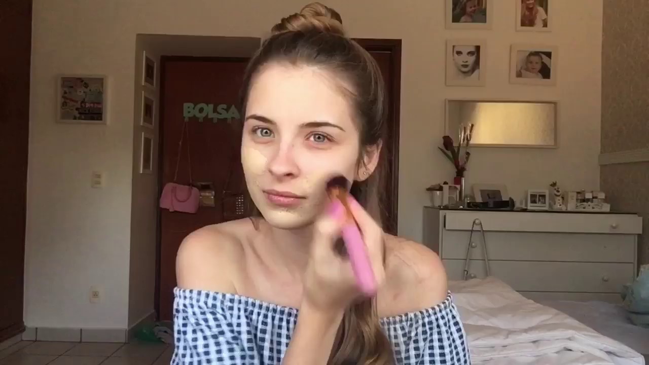 1 Minuto: Minha Maquiagem do Dia a Dia