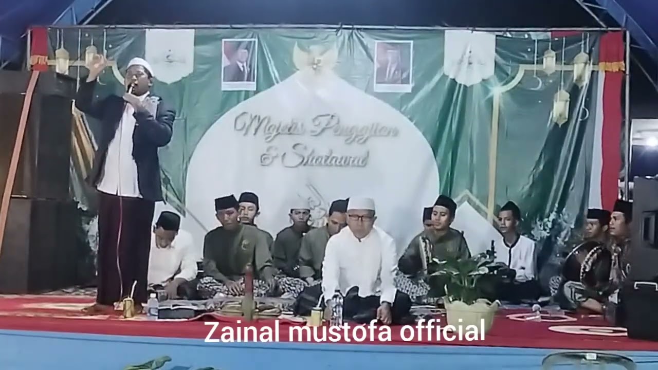 USTADZ ZAINAL MUSTHOFA PENGAJIAN SYA'BAN DUSUN CEMETUK CLURING BANYUWANGI