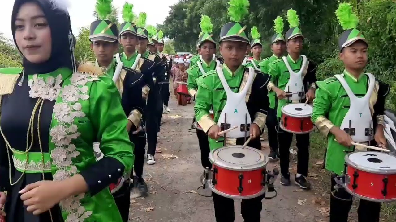 Perform Grup Drumband YPI AL IKHLAS JARANGAN | Lokasi: Patuguran - Rejoso