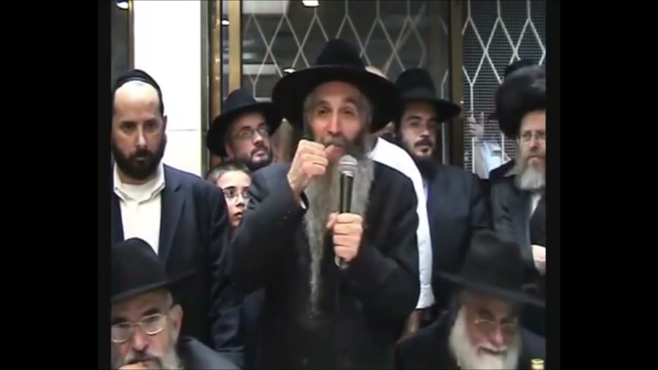 רבי דוד אביחצירא מספר על אביו בבא מאיר