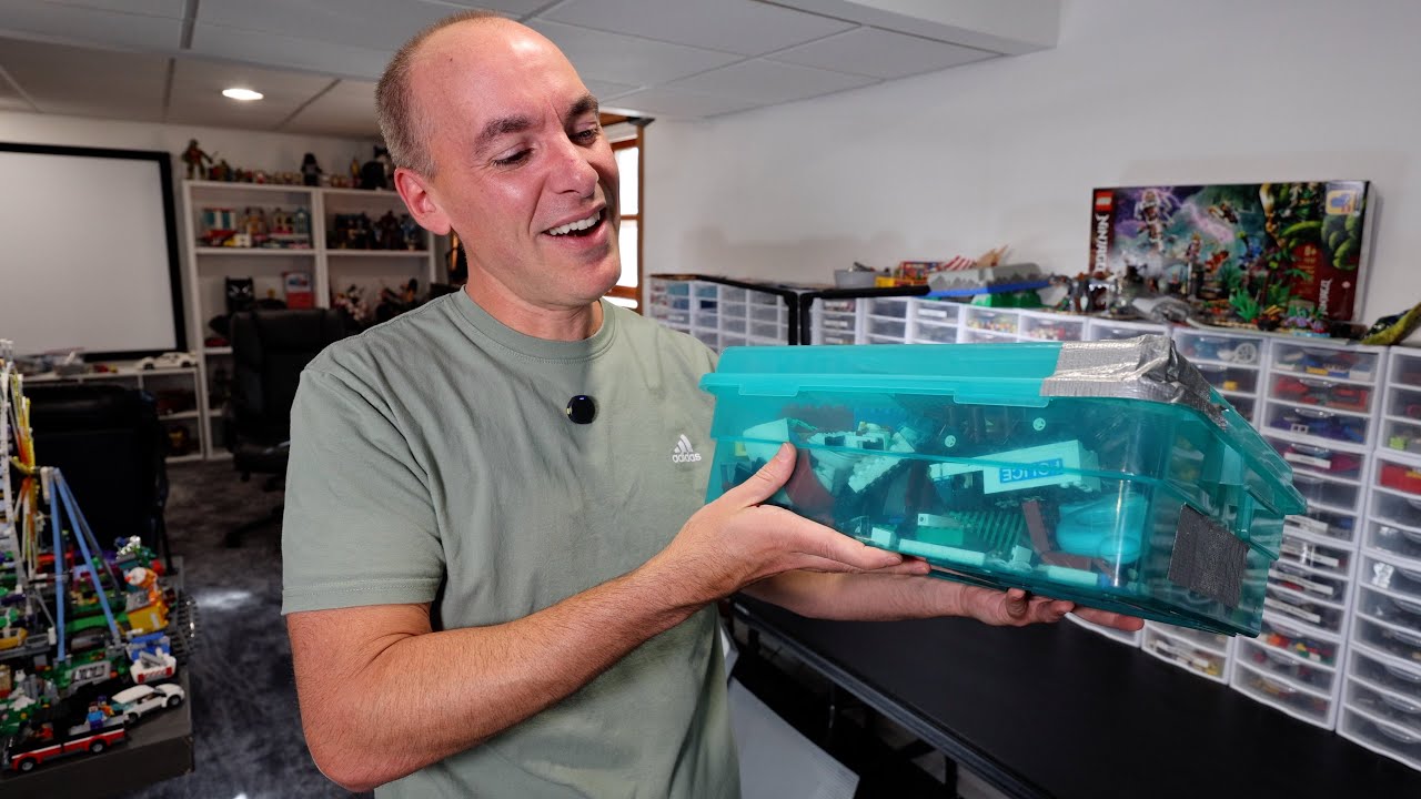 Что в этой винтажной коробке с игрушками LEGO за 5 долларов?