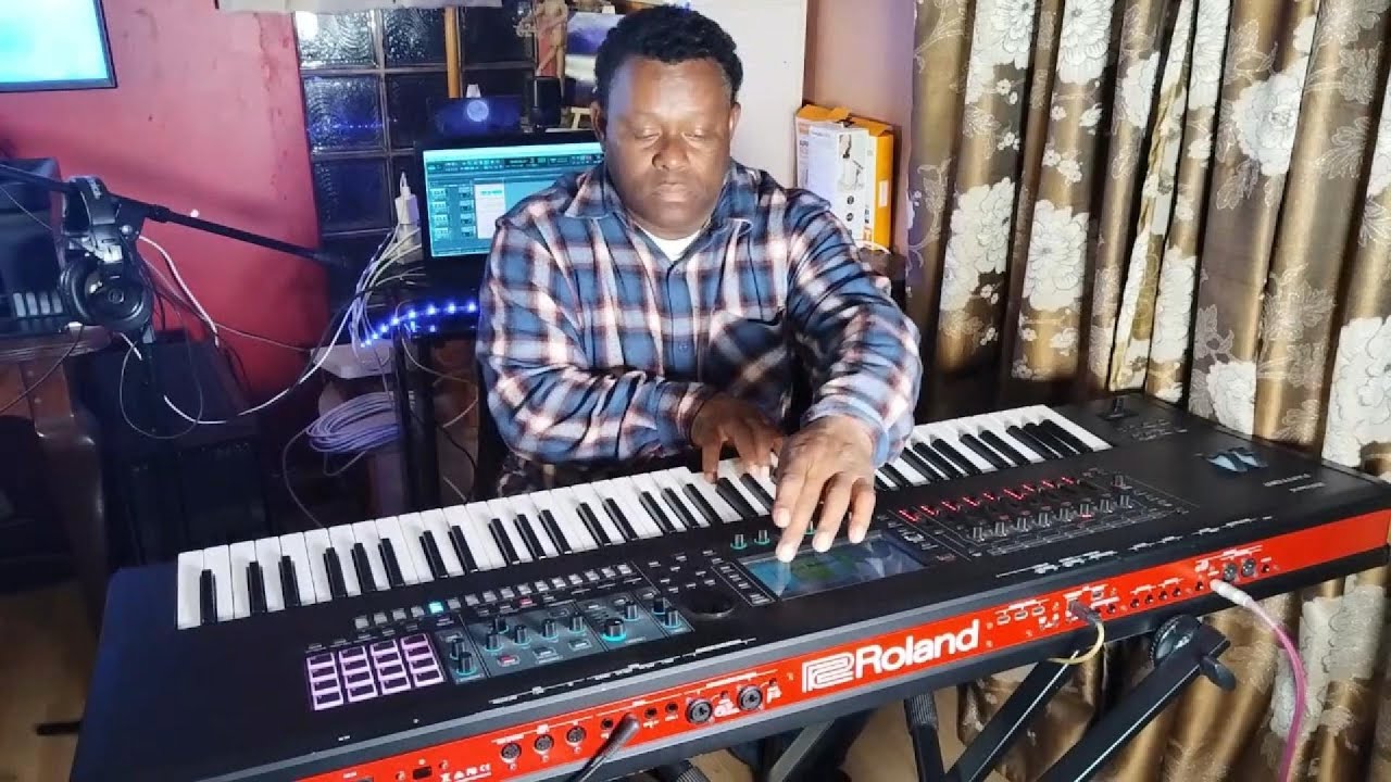 The power of Roland Fantom 7 Trance interlude