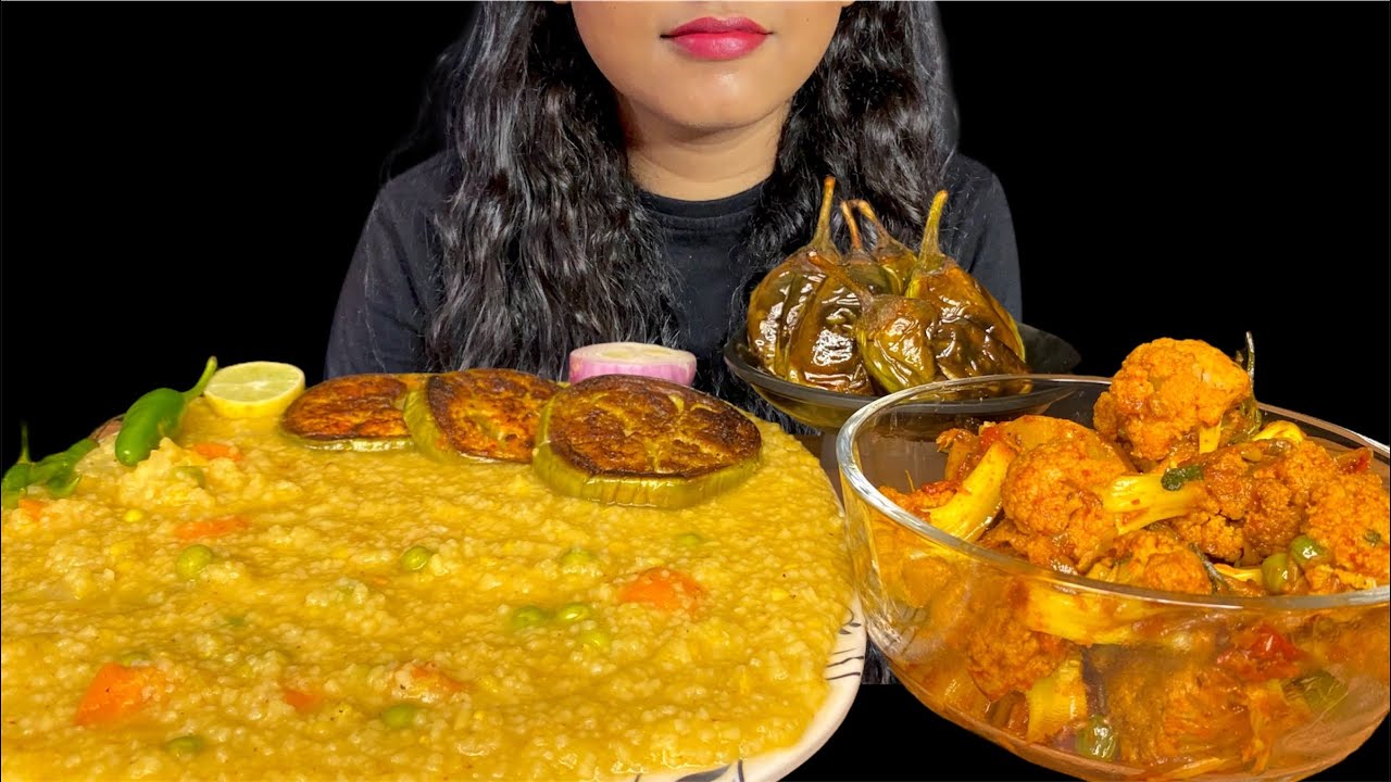 EATING KHICHDI GOBI MATAR ALU FRY BAIGAN BHAJA | ASMR | MUKBANG | 