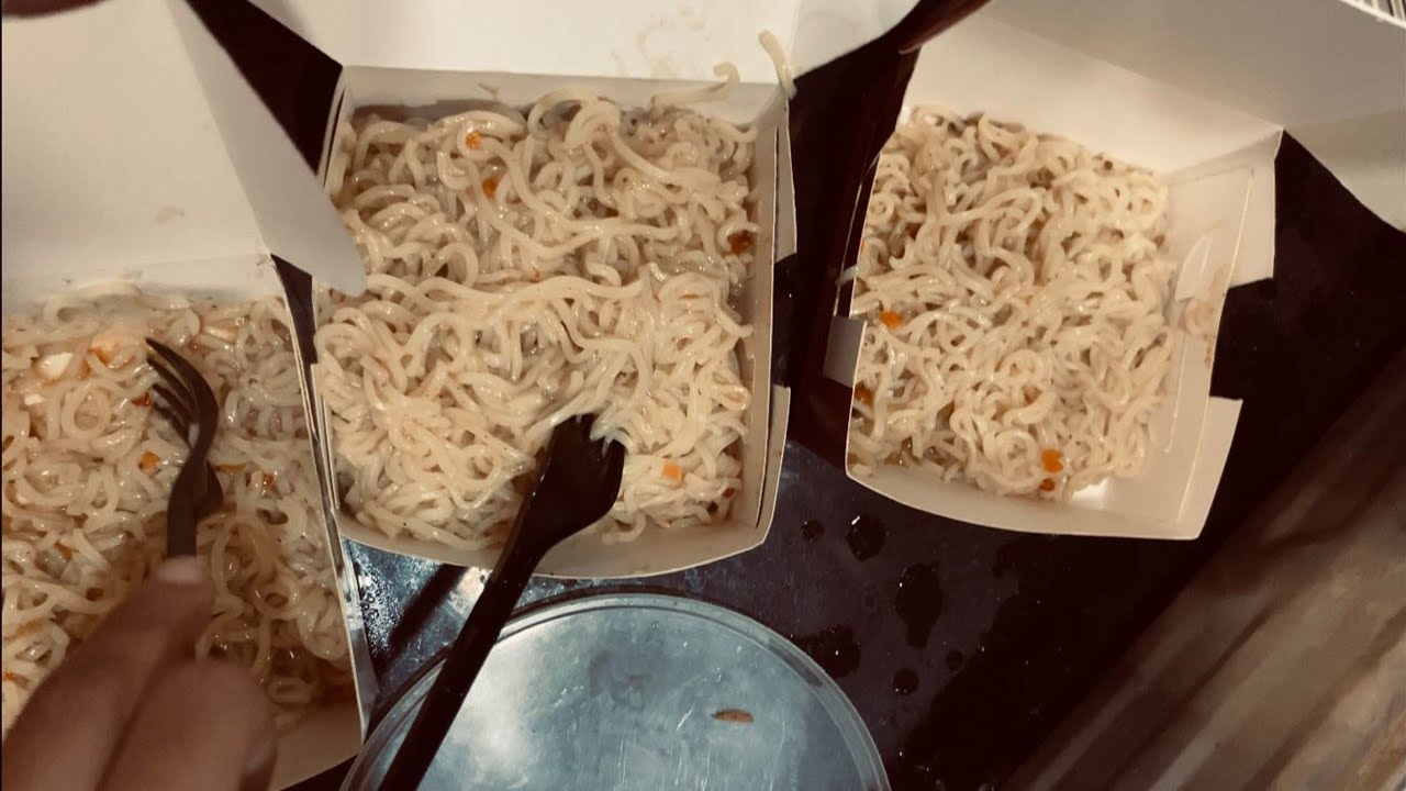 Noddle's uni mai main 