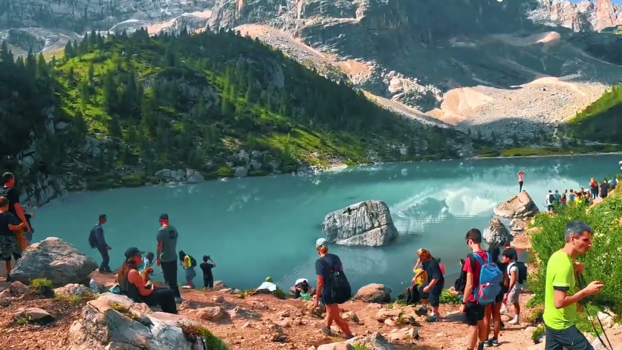 Punta Nera Lago del Sorapis