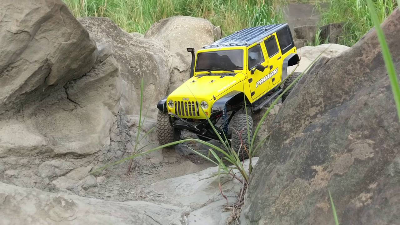Axial SCX10 VS SCX10 II (90046)_160623 Taiwan 大溪