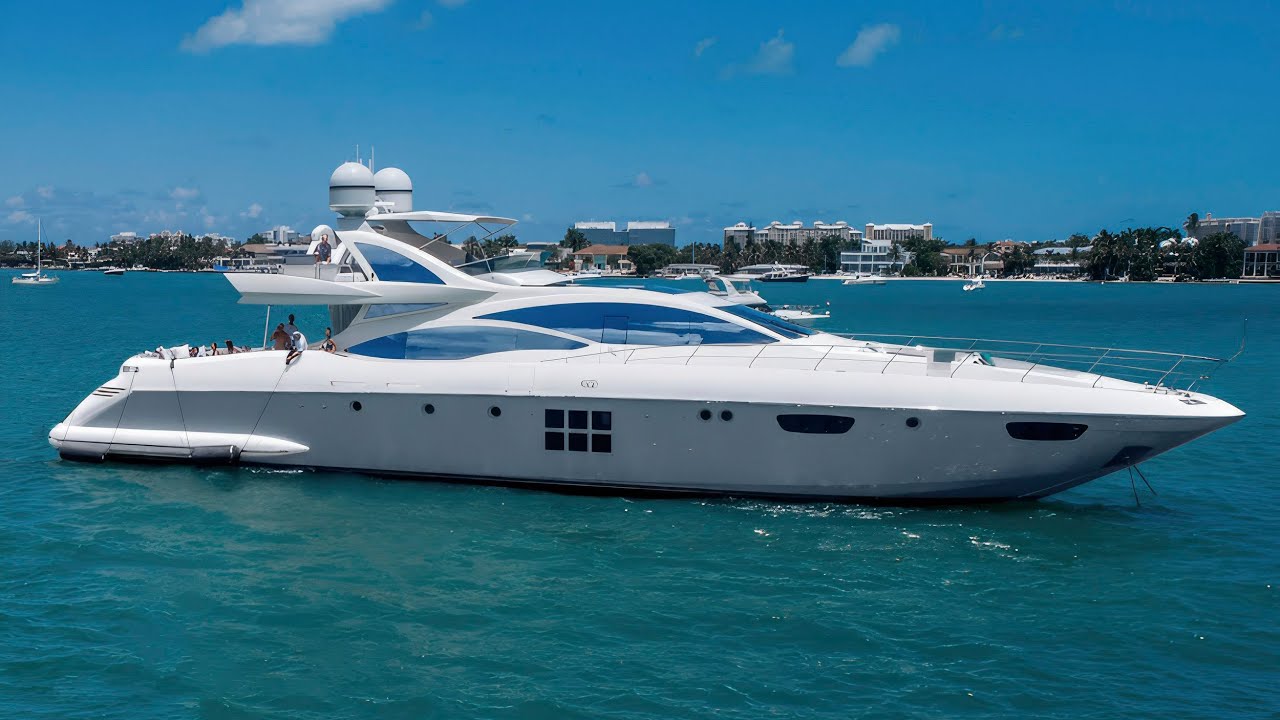 Charter this Azimut 103' M/Y Scarlet in Miami, FL with VOYAGER