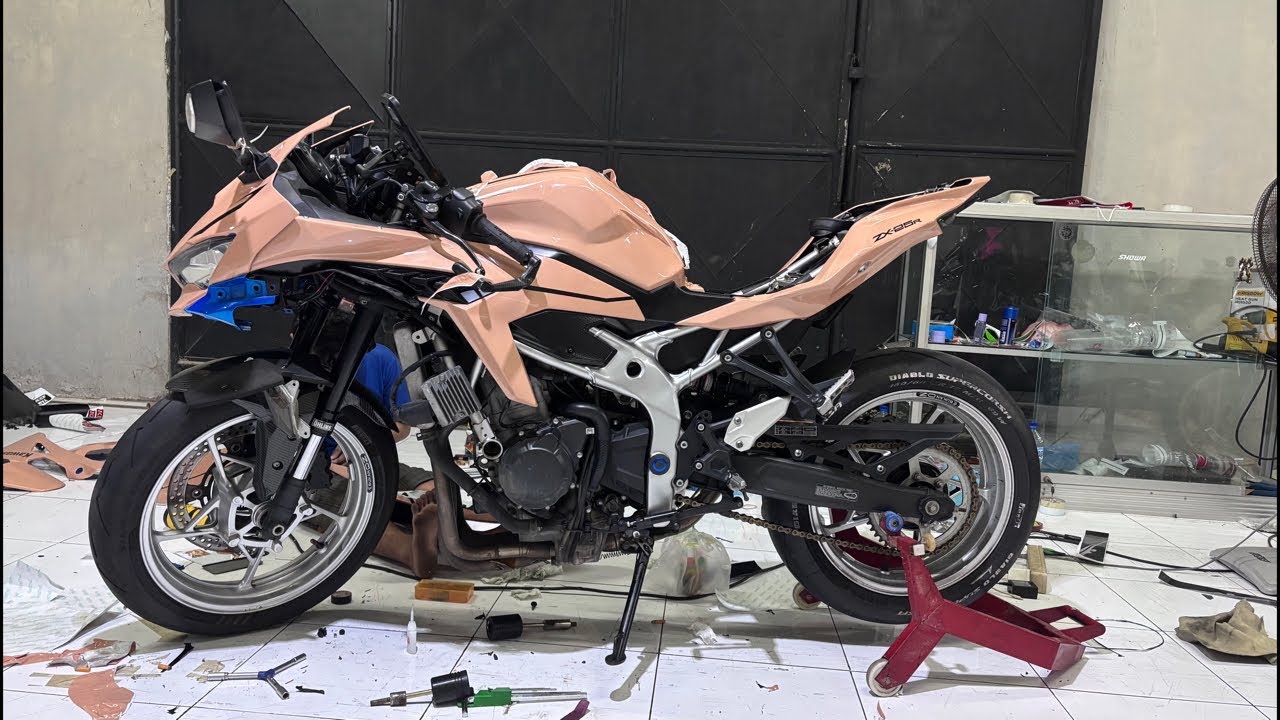 MOTOBLAST is live! PASANG ZX25R BLUE JADI WARNA KARDUS‼️🔥🔥🔥