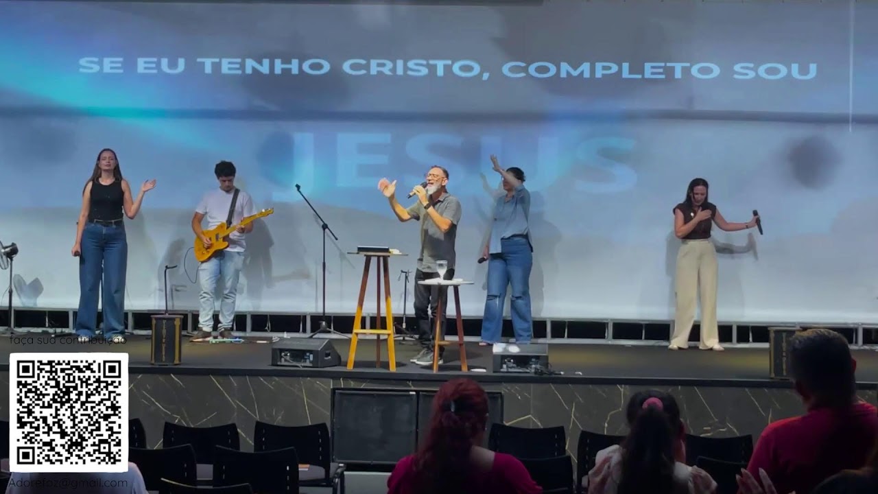 ADORE HOUSE -   MANHÃ COM DEUS!