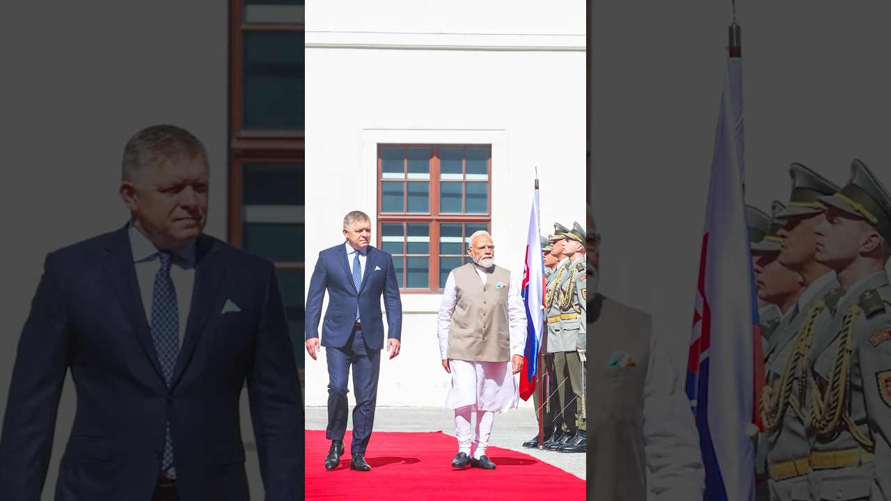 PM Modi receives a ceremonial welcome in Slovakia | #shorts