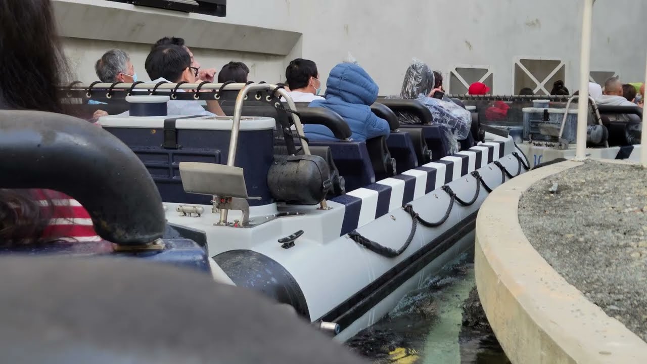 Christmas Day Jurassic Ride 8k breaks down at Universal Studios part 1