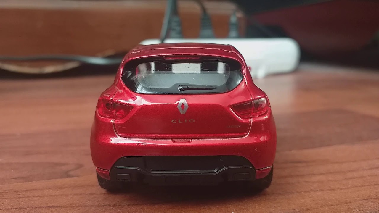 1.32 ÖLÇEK WELLY ÜRETİM RENAULT CLIO 4