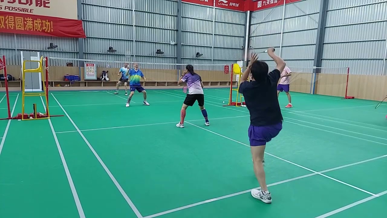 Badminton game, Zhongshan, China 3 12 26 1