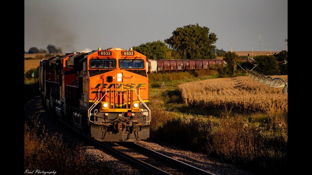 BNSF 6532 West across the Hastings Sub                                           09/25/2025