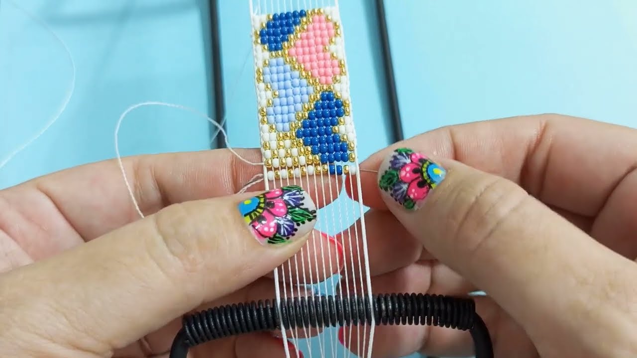 Pulsera Miyuki corazón con mostacillas DIY