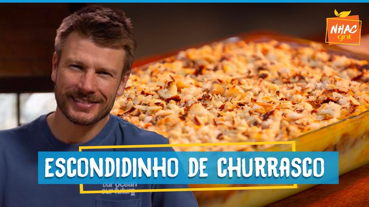 Escondidinho de churrasco com pangratatto de pão de alho e queijo coalho | Tempero de Família