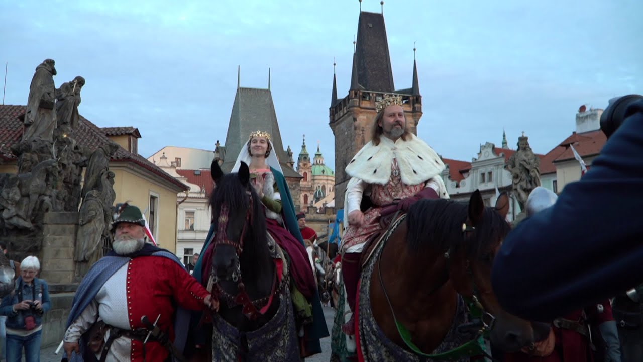 Praha si připomněla 668 let od založení Karlova mostu