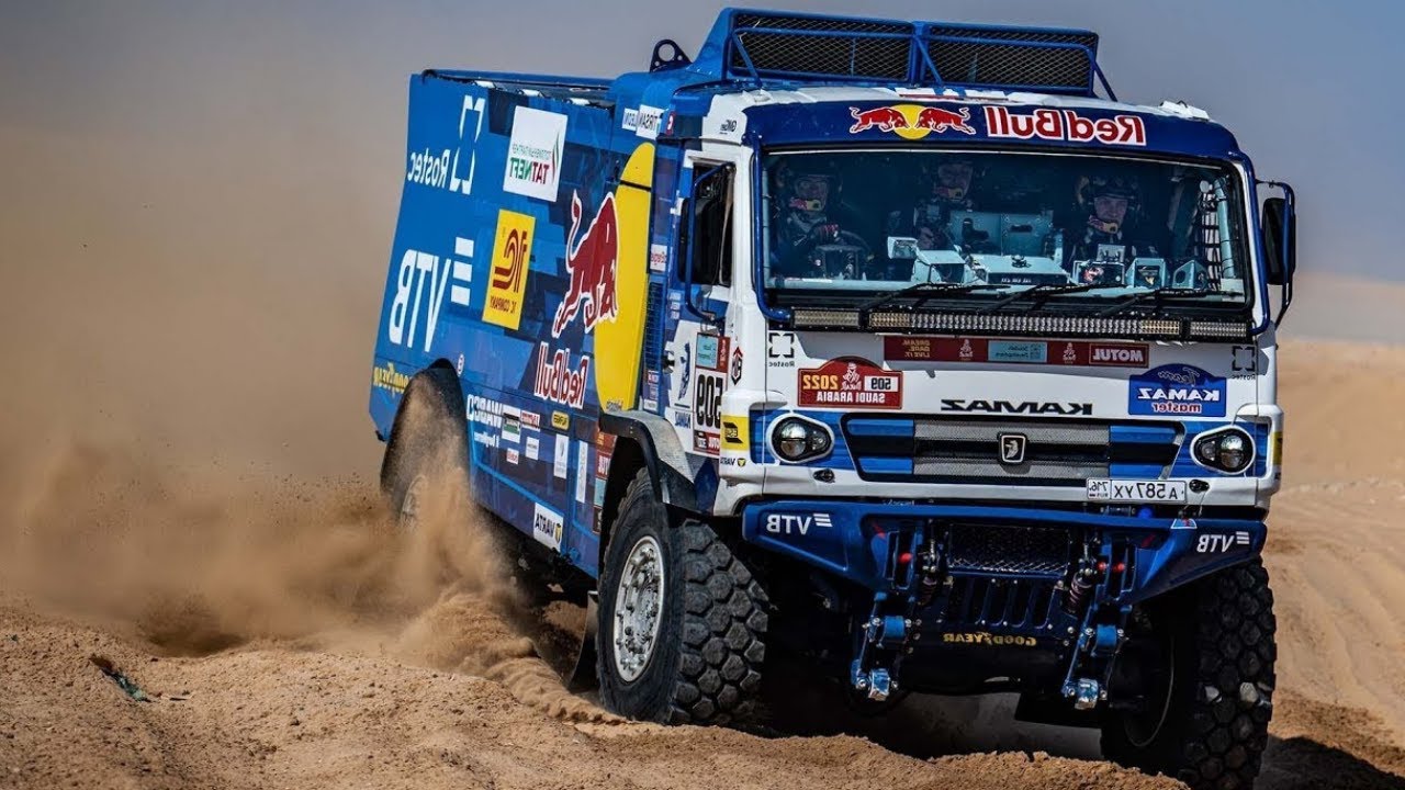 BEST OF Rally Dakar 2022  Car Crash Compilation | Top Crashes Camion| Rallye Paris - Dakar