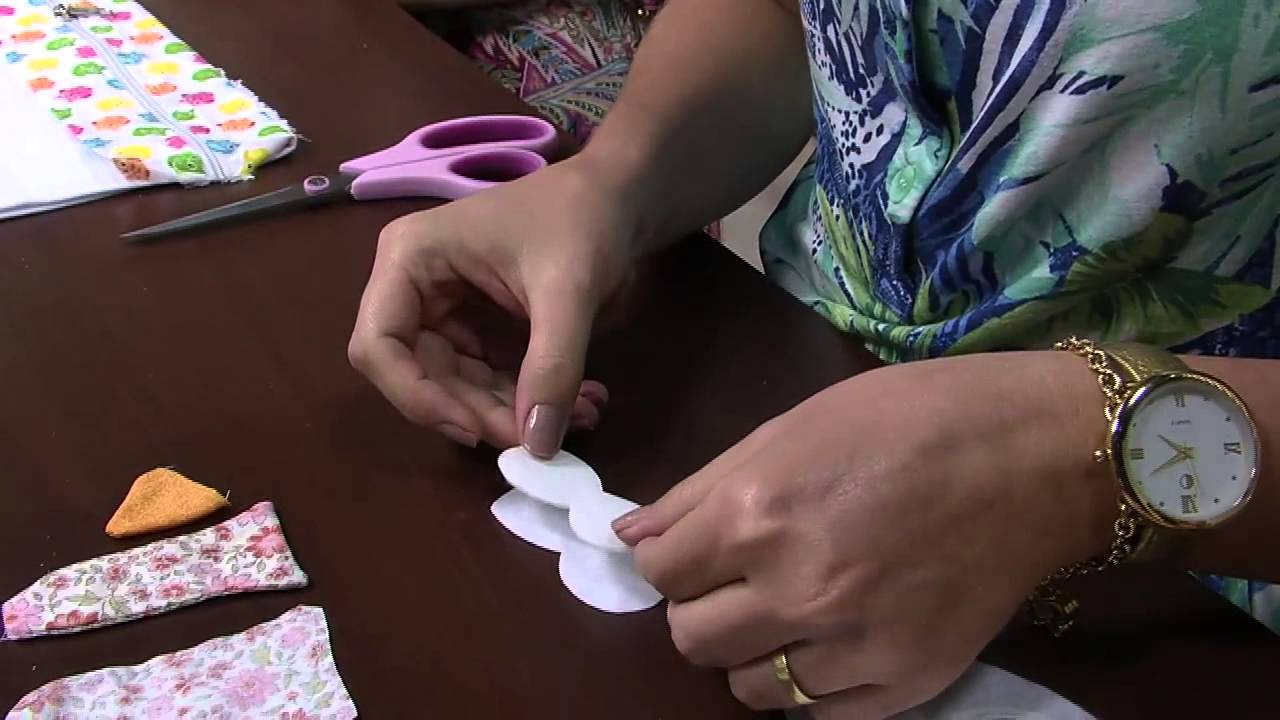 Mulher.com 13/02/2015 Toalha de mao para escola por Priscila Muller Parte 1
