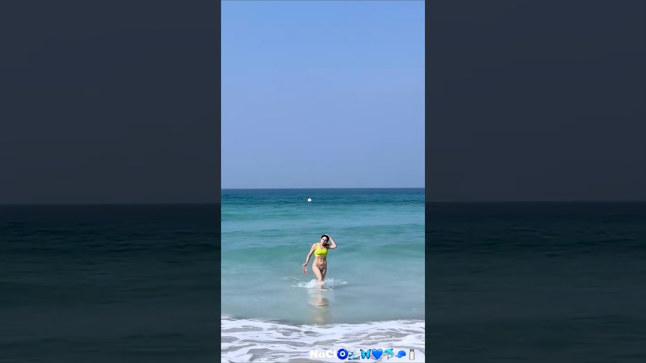 💚 Electrifying #saraalikhan dives into the #ocean to #swim #bikini #shorts