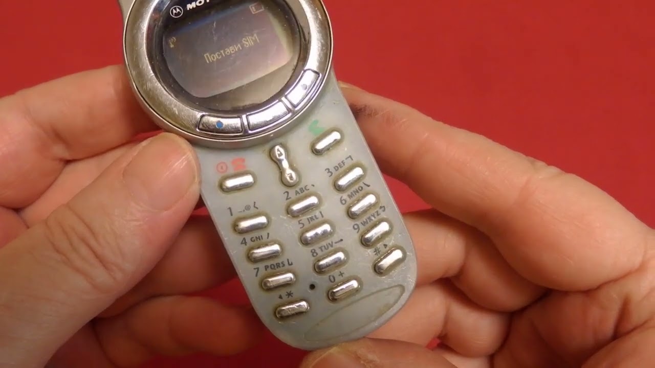 Motorola V70