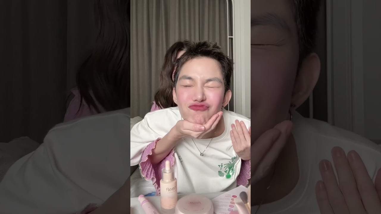 make up by Aom sushar #tinaom #yesorno 🙈🙉🙊🤣😂