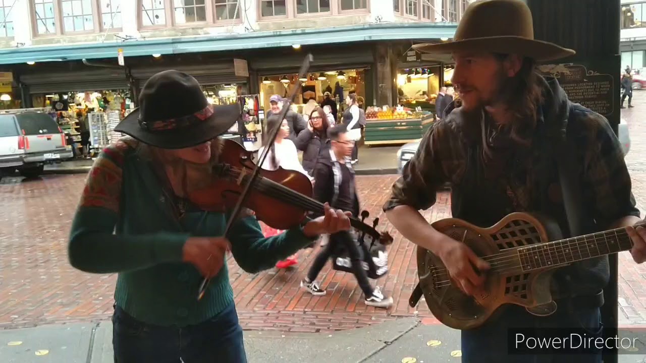 The Rail Rodeo busking 'Lost John' at Pike Place Market, Seattle