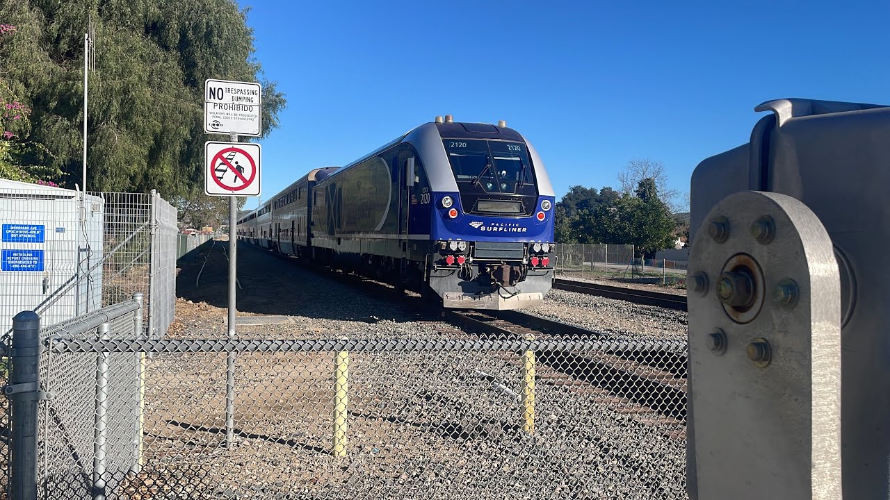 Super Bowl Sunday trains in MOORPARK